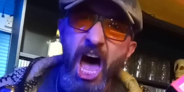 Samozvaný Bůh Šašek Lukáš Stančík už zase řádí