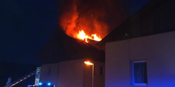 Nedbalostí při manipulaci se svíčkou způsobil téměř čtyřmilionovou škodu