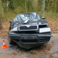 Tři velmi mladí řidiči doplatili na rychlost