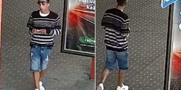 Pachatel se ve vlaku ukájel před ženou