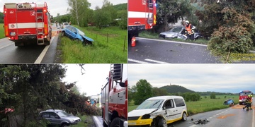 Jedno auto po smyku skončilo ve stromě, druhé v protijedoucím autě