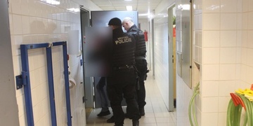 Pacient v ordinaci napadl zdravotnický personál