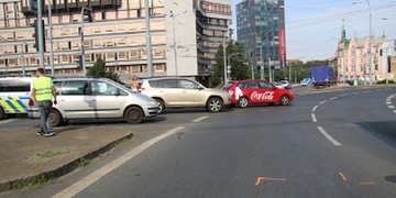 Opilý řidič nezvládl reagovat a najel do před ním jedoucího vozu