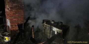 Požár na dětském táboře