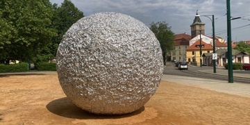 "Kulička" láká různé existence