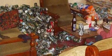 Když opilec hledá pokladničku