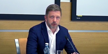 Mimořádná tisková konference k trestné činnosti Ukrajinců v Česku