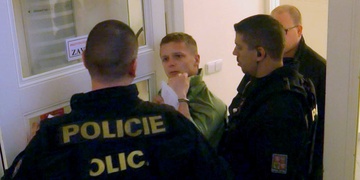 David K.: Z hrdiny vrahem