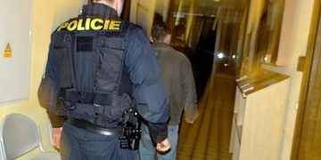 VYPÁTRÁNY DVĚ OSOBY V CELOSTÁTNÍM PÁTRÁNÍ