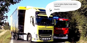 Mladý kamioňák vjel hasičům do cesty