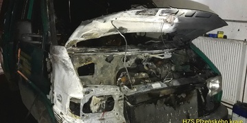 Požár v autodílně