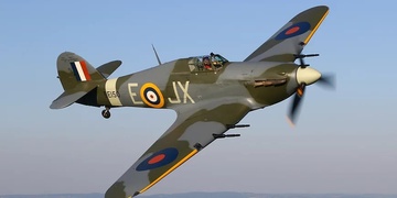 Havárie historické stíhačky, pilot nepřežil