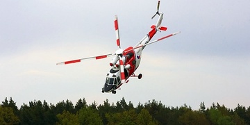 Hned ke třem vážným úrazům musel letět vrtulník