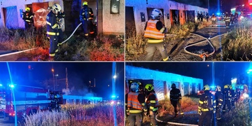 Noční požár garáží