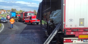 Neuvěřitelná příčina požáru kamionu