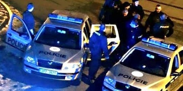 Mladý muž unesl vlastního dvaasedmdesátiletého otce