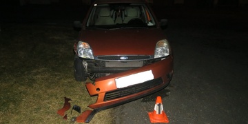 Řidič po nehodě z místa ujel a opil se údajně až po ní