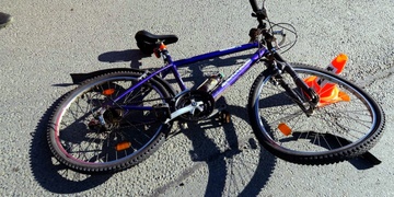 Cyklista nedal přednost řidičce