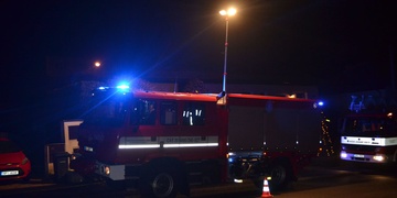 Hasiči právě teď bojují s požárem na Tachovsku