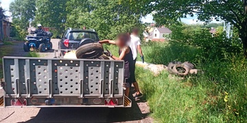 Do úklidu svého nepořádku byli zapojeni bezdomovci