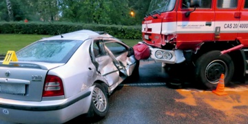 Rozsáhlý požár v zemědělském družstvu