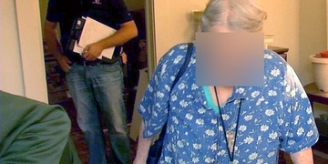 V Plzni přepadli devadesátiletou stařenku
