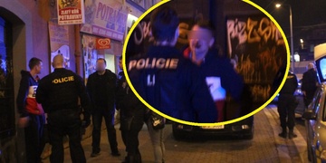 Chtěl sex na trojku, skončil však s přeraženým nosem