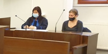 Za udávení seniorky podmínka a zákaz činnosti