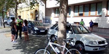 Účastníci nehody se profackovali ještě před příjezdem policie