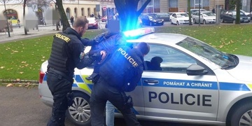 "Děti v autě plakaly a oni se nám jen smáli!"