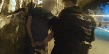 Opilý muž se nepohodl s kamarádem a poté i s hlídkou