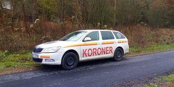 Náhodný kolemjdoucí nalezl oběšeného muže