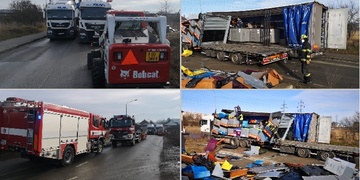 U Boleváku začala překládka nákladu z havarovaného kamionu