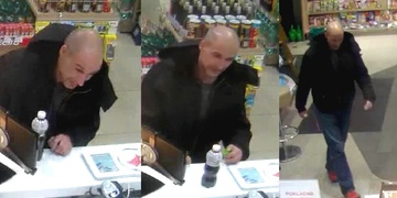 Poznáte podezřelého muže?