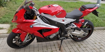 Policie pátrá po ukradeném motocyklu