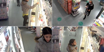 Poznáte dvojici na fotografiích?