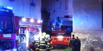 Opuštěné budovy hořely na Jateční i v Koterově