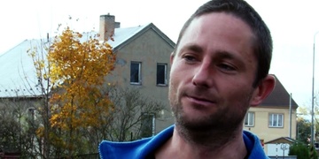 Přejel mě vlak a já žiju! Už nebudu pít...