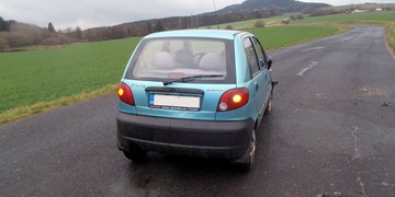 Dva traktoristé ujeli od nehod, jeden byl opilý