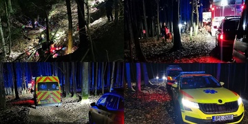 Stroj i tělo zaklíněné pod ním nalezla v hluboké strži rodina