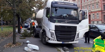 Vážná nehoda na Chodském náměstí v Plzni - aktualizováno