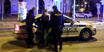 Další a další řidiči usedají za volant pod vlivem alkoholu