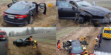 Mladý řidič nezvládl řízení a s vozem se převrátil do pole