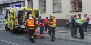 V Husově ulici srazili chodce