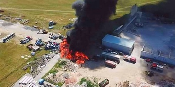 V Tachově u Golema došlo k rozsáhlému požáru