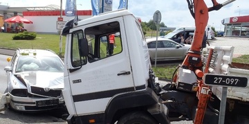 Zapomněl na "ruku" pod viaduktem i nehoda s vůní kyselého zelí
