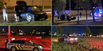 Jeden nezvládl zatáčku, druhý zase kruhový objezd