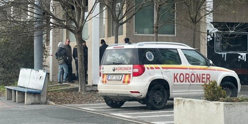 Již tři muži byli nalezeni mrtví na ulicích