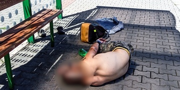 Téměř tři promile alkoholu, pervitin a polední slunce nejsou příliš vhodná kombinace