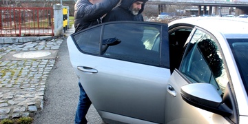 Kriminalisté ve spolupráci s našimi redaktory dopadli sexuální postrach Lochotína